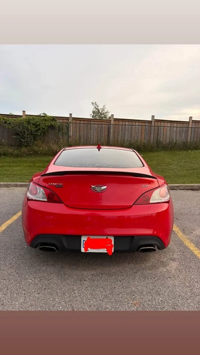 2010 Hyundai Genesis Coupe - Image 3 of 13