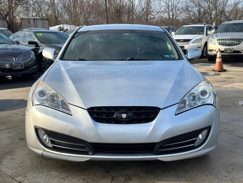 2010 Hyundai Genesis Coupe - Image 3 of 20