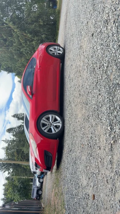 2010 Hyundai Genesis Coupe - Image 11 of 12