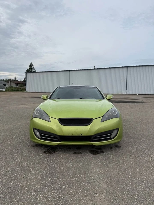 2010 Hyundai Genesis Coupe - Image 7 of 13