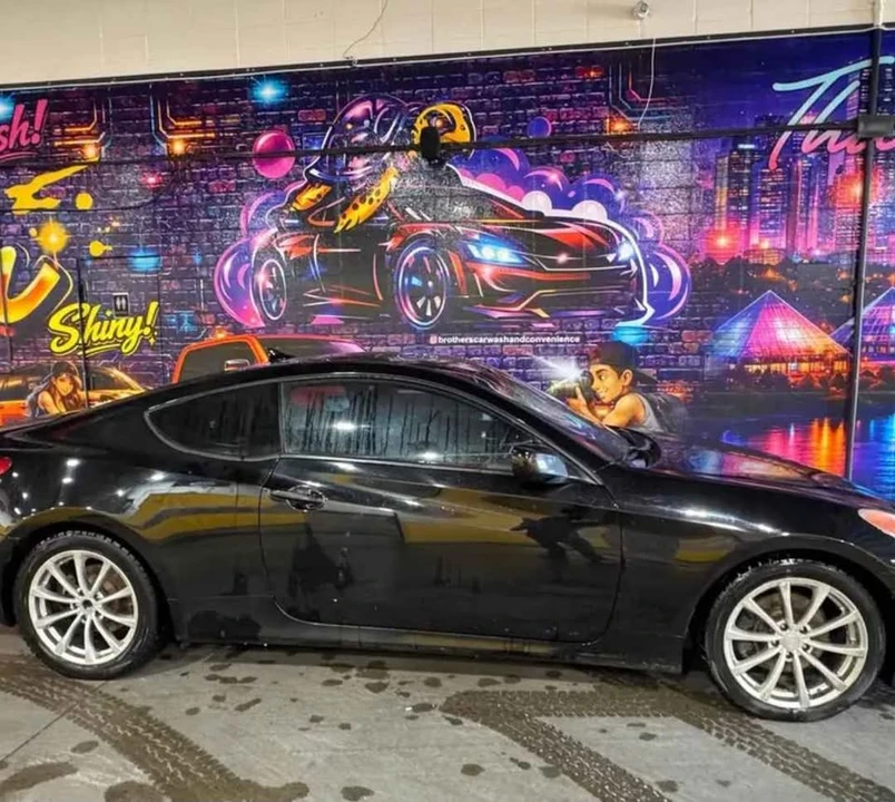 2010 Hyundai Genesis Coupe - Image 10 of 12