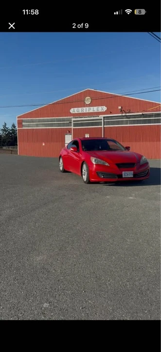 2010 Hyundai Genesis Coupe - Image 10 of 12