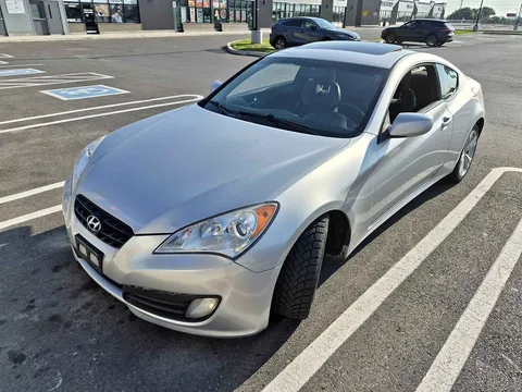 2010 Hyundai Genesis Coupe