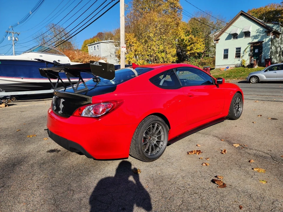 2010 Hyundai Genesis - Image 3 of 21