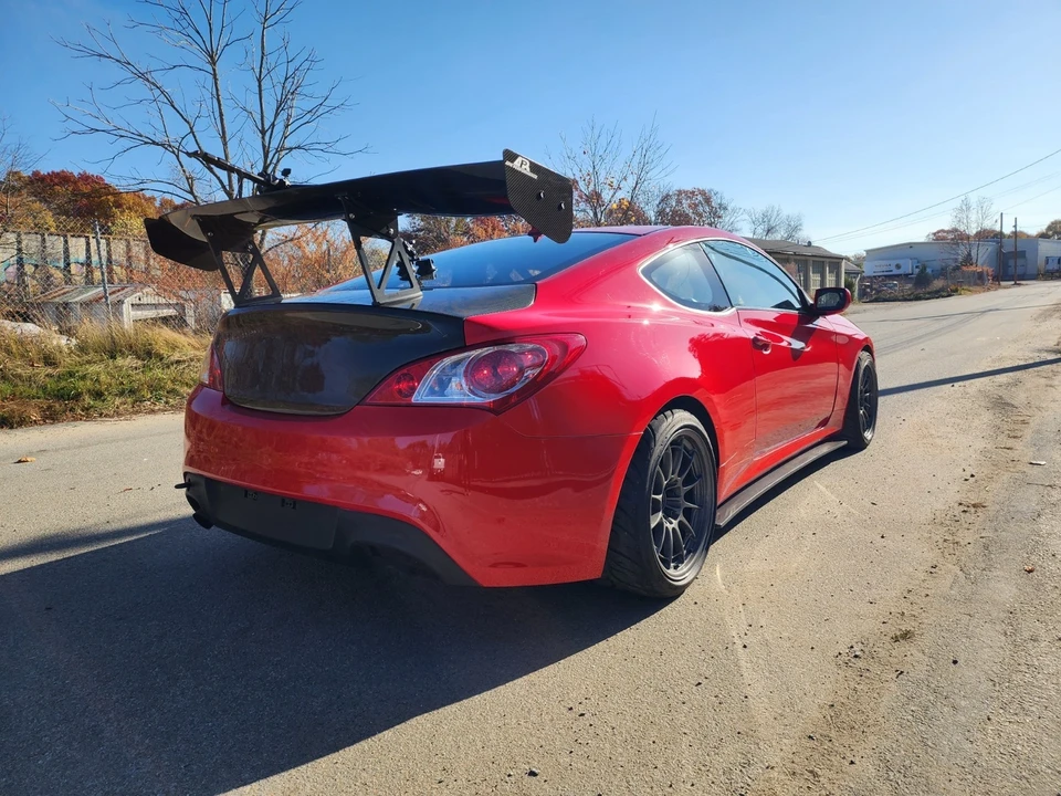 2010 Hyundai Genesis - Image 21 of 21
