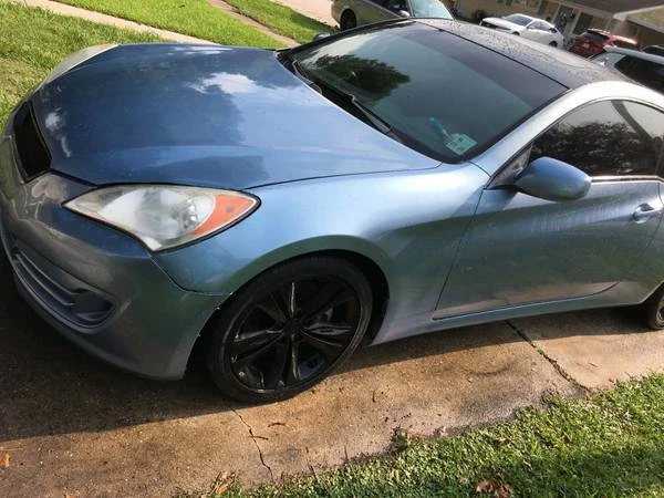 2010 Hyundai Genesis Coupe - Image 5 of 8