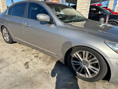 2010 Hyundai Genesis V8 4.6