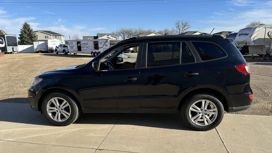 2010 Hyundai Santa Fe - Image 7 of 19