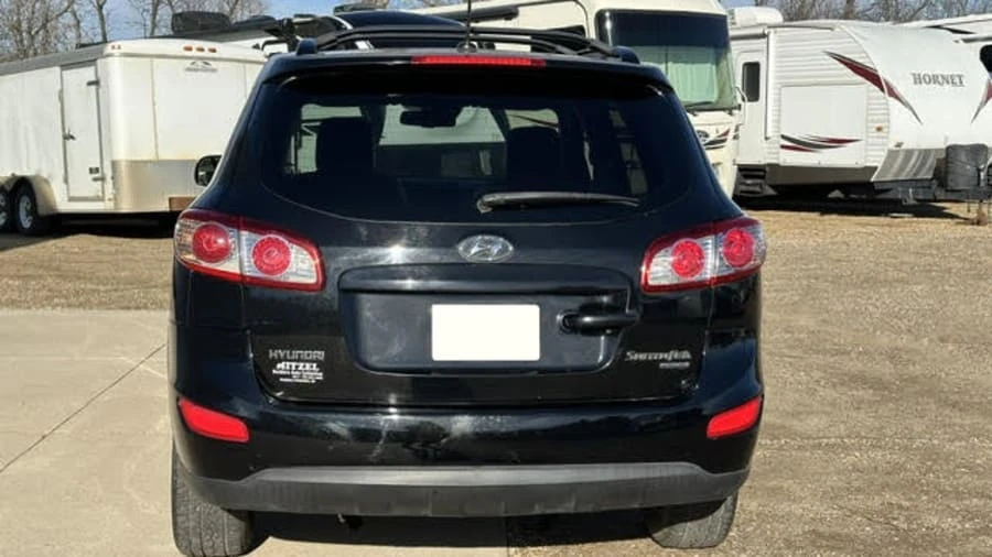 2010 Hyundai Santa Fe - Image 4 of 19