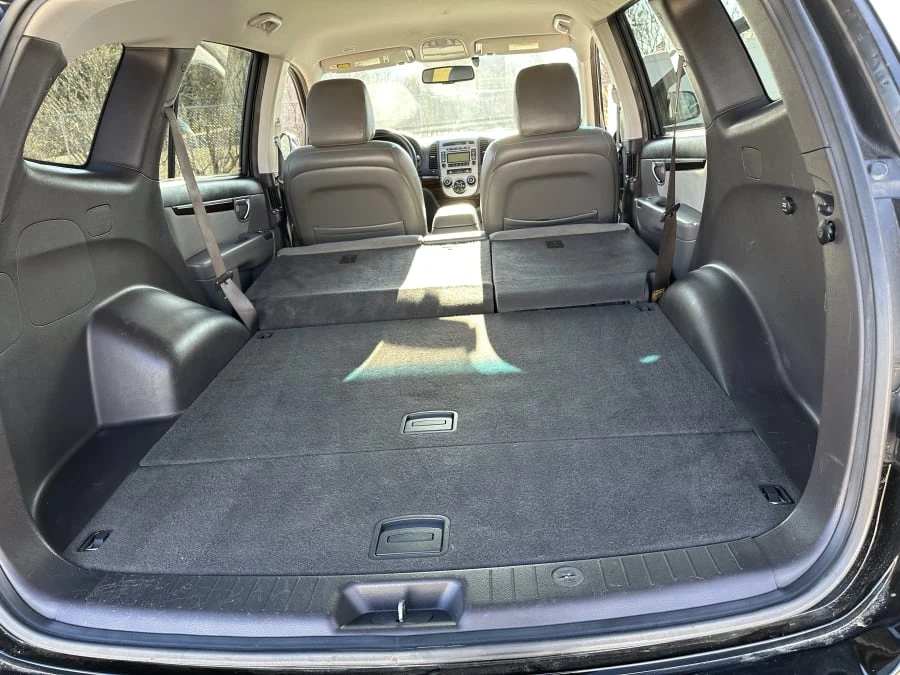 2010 Hyundai Santa Fe - Image 13 of 19