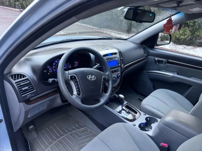 2010 Hyundai Santa Fe - Image 12 of 12