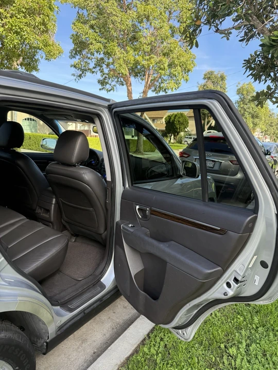 2010 Hyundai Santa Fe - Image 20 of 20