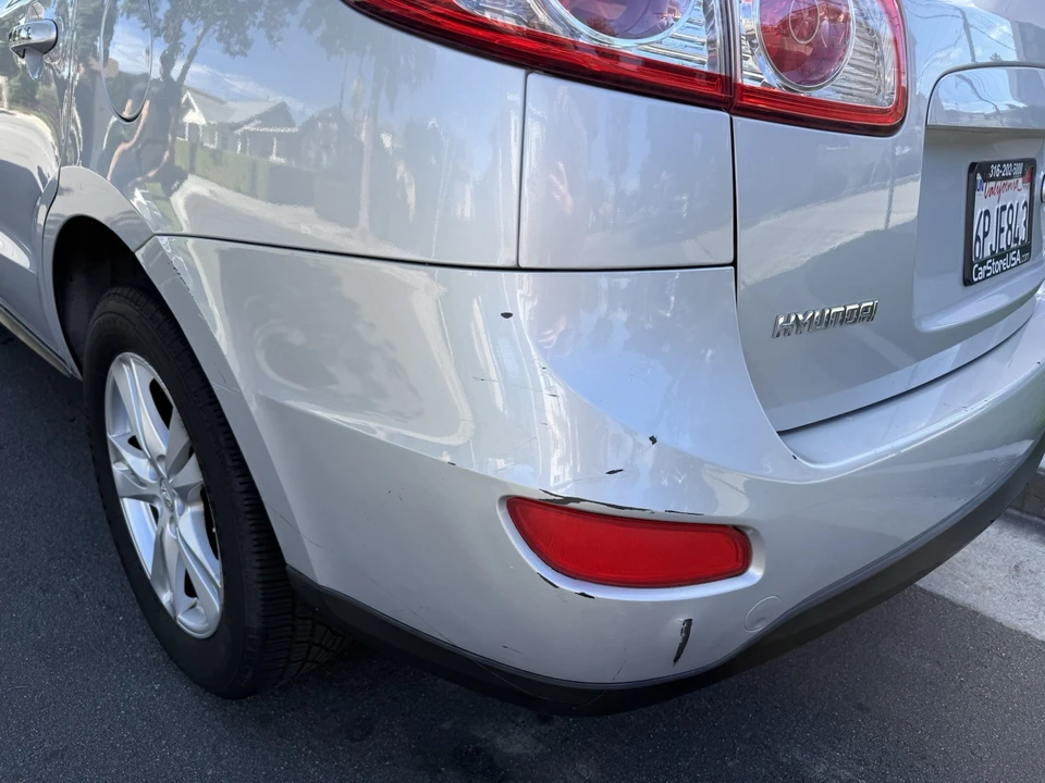 2010 Hyundai Santa Fe - Image 7 of 20