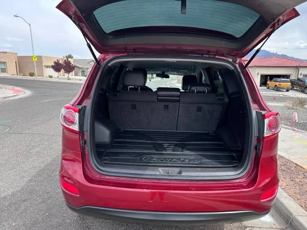 2010 Hyundai Santa Fe - Image 12 of 20