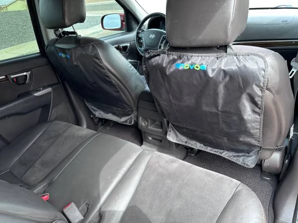 2010 Hyundai Santa Fe - Image 16 of 20
