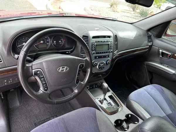 2010 Hyundai Santa Fe - Image 9 of 20