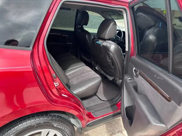 2010 Hyundai Santa Fe - Image 18 of 20