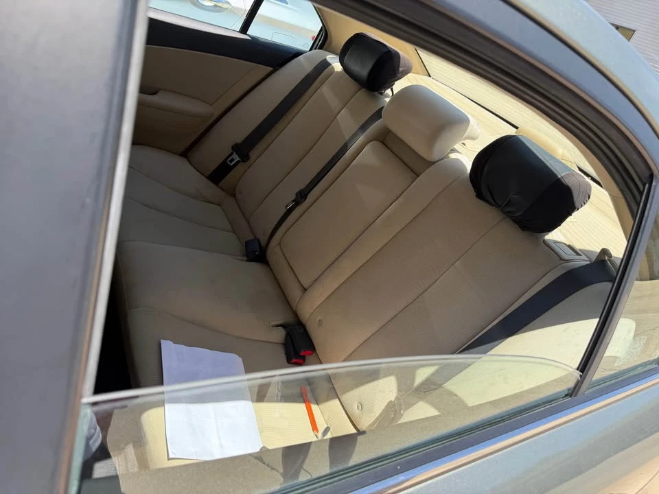2010 Hyundai Sonata - Image 5 of 6