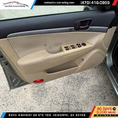 2010 Hyundai Sonata - Image 8 of 15