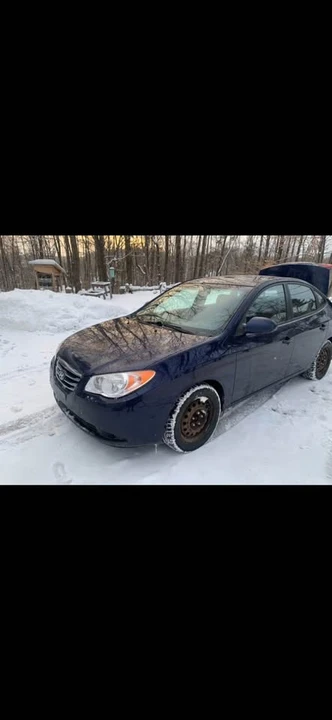 2010 Hyundai Elantra - Image 5 of 12
