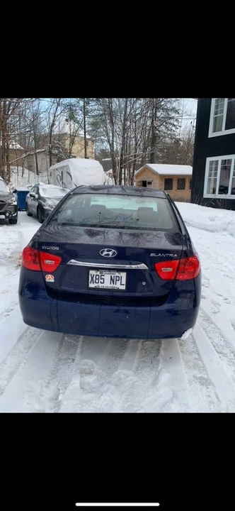 2010 Hyundai Elantra - Image 3 of 12