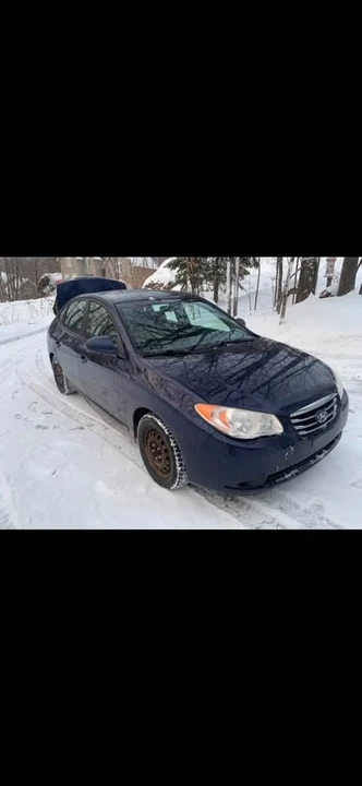 2010 Hyundai Elantra - Image 4 of 12