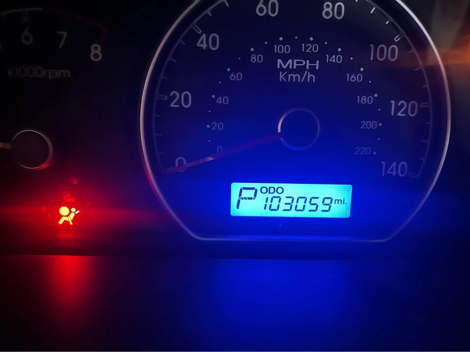 2010 Hyundai Elantra - Image 9 of 9