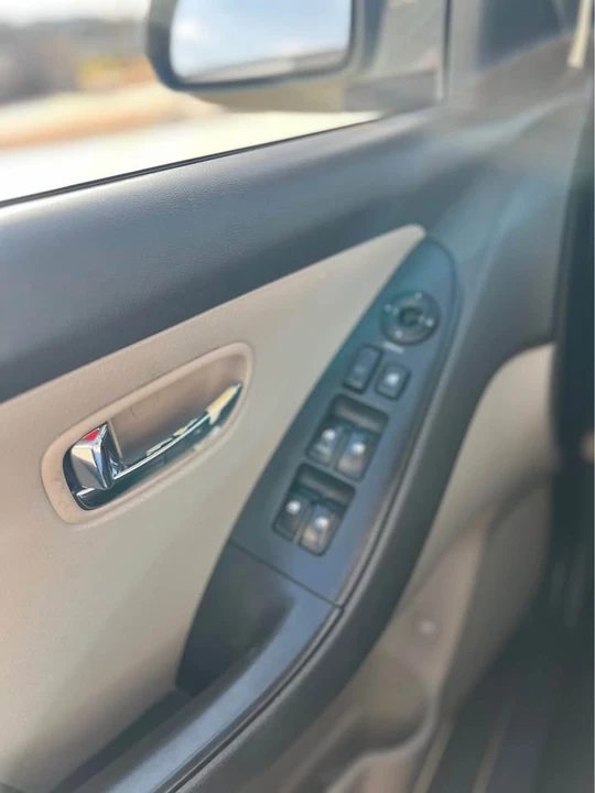2010 Hyundai Elantra - Image 12 of 12