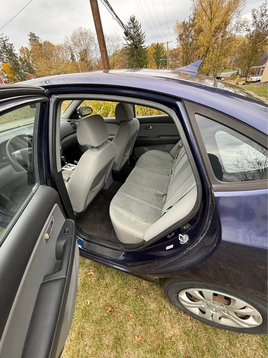 2010 Hyundai Elantra - Image 6 of 6