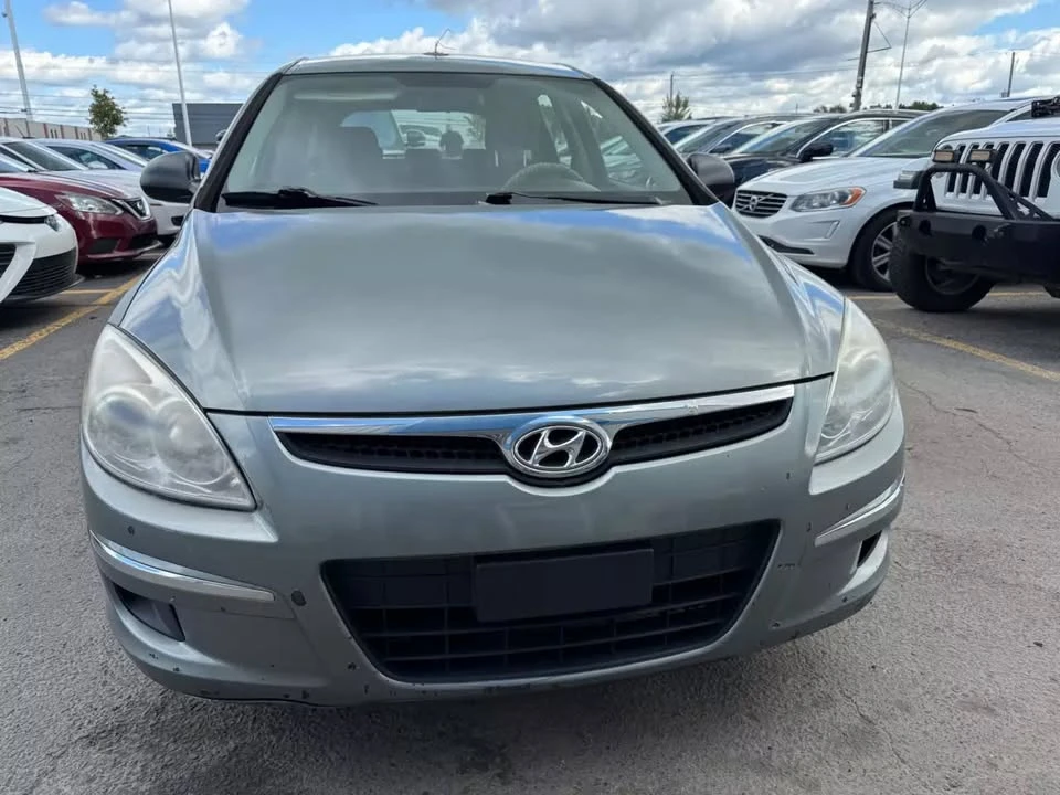 2010 Hyundai Elantra - Image 2 of 9