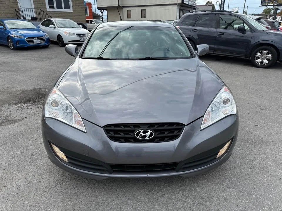 2010 Hyundai Genesis - Image 2 of 17