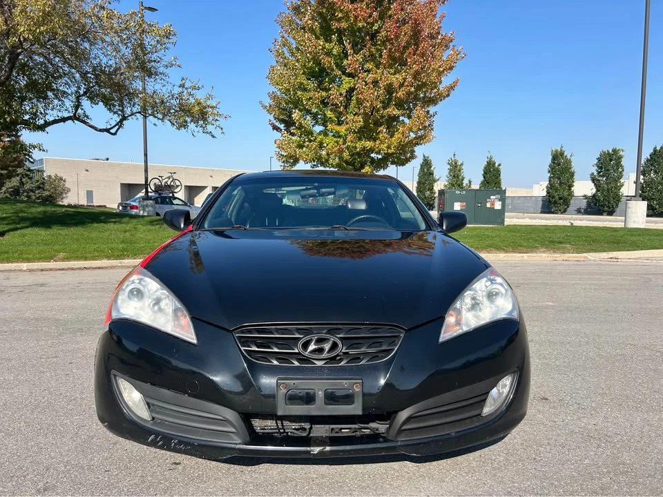 2010 Hyundai Genesis - Image 3 of 9