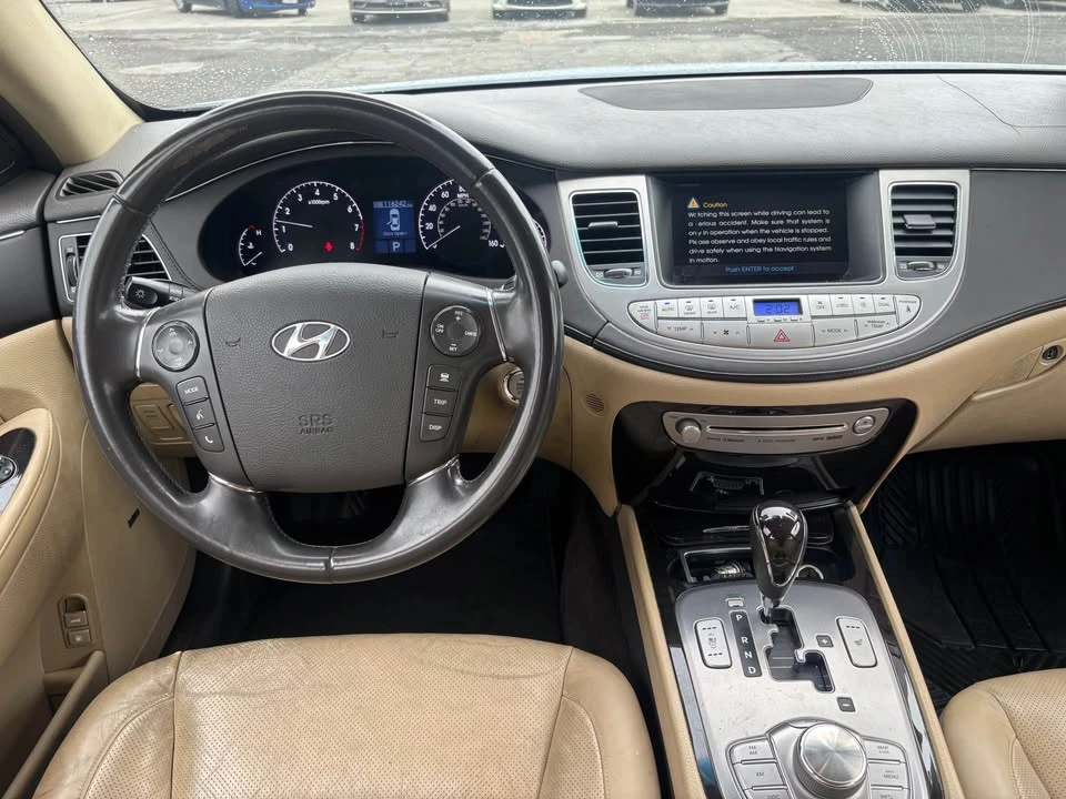 2010 Hyundai Genesis - Image 6 of 11