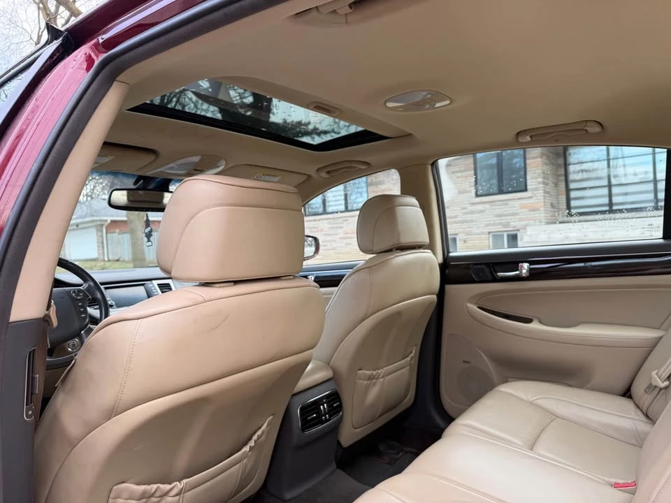 2010 Hyundai Genesis - Image 8 of 8