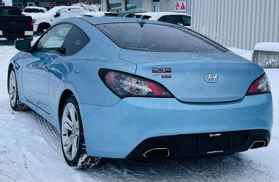 2010 Hyundai Genesis - Image 3 of 8