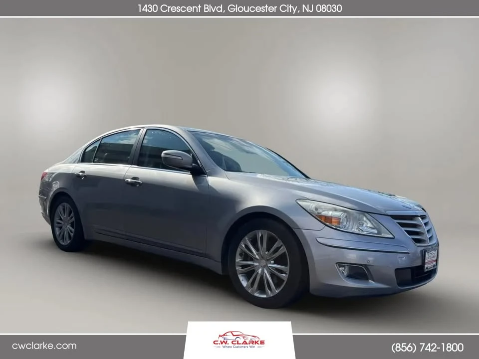 2010 Hyundai Genesis - Image 3 of 6