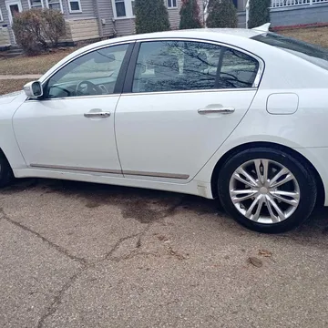 2010 Hyundai Genesis 4.6 V8