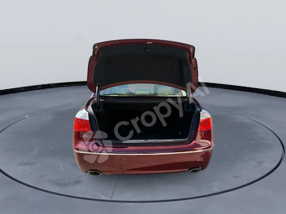 2010 Hyundai Genesis - Image 16 of 16