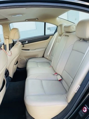 2010 Hyundai Genesis - Image 13 of 13