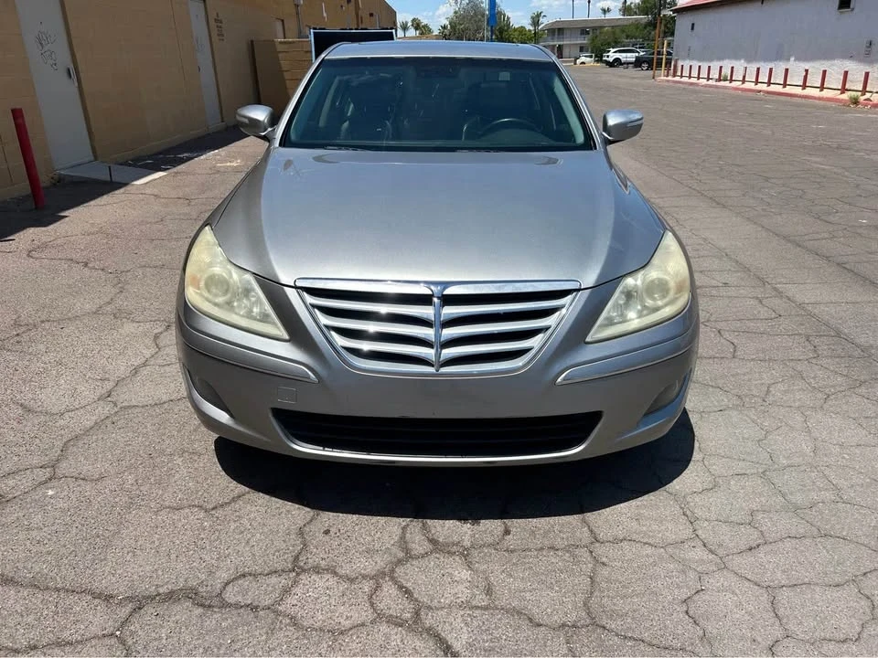 2010 Hyundai Genesis - Image 2 of 12