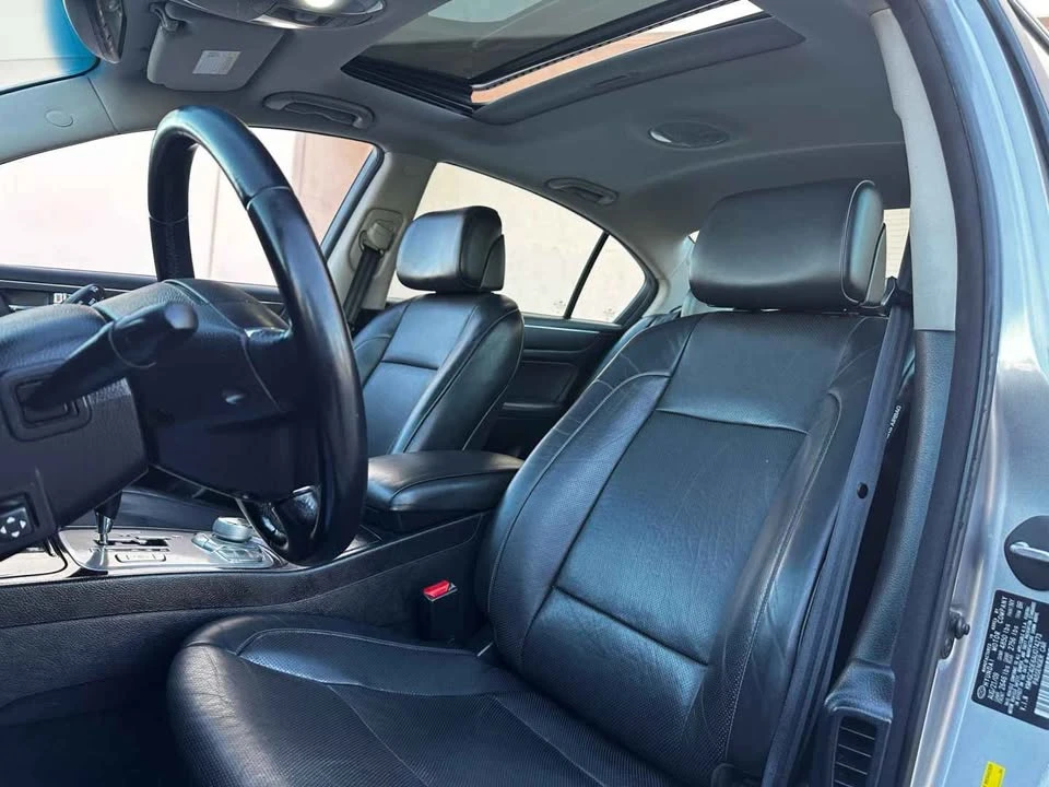 2010 Hyundai Genesis - Image 2 of 11