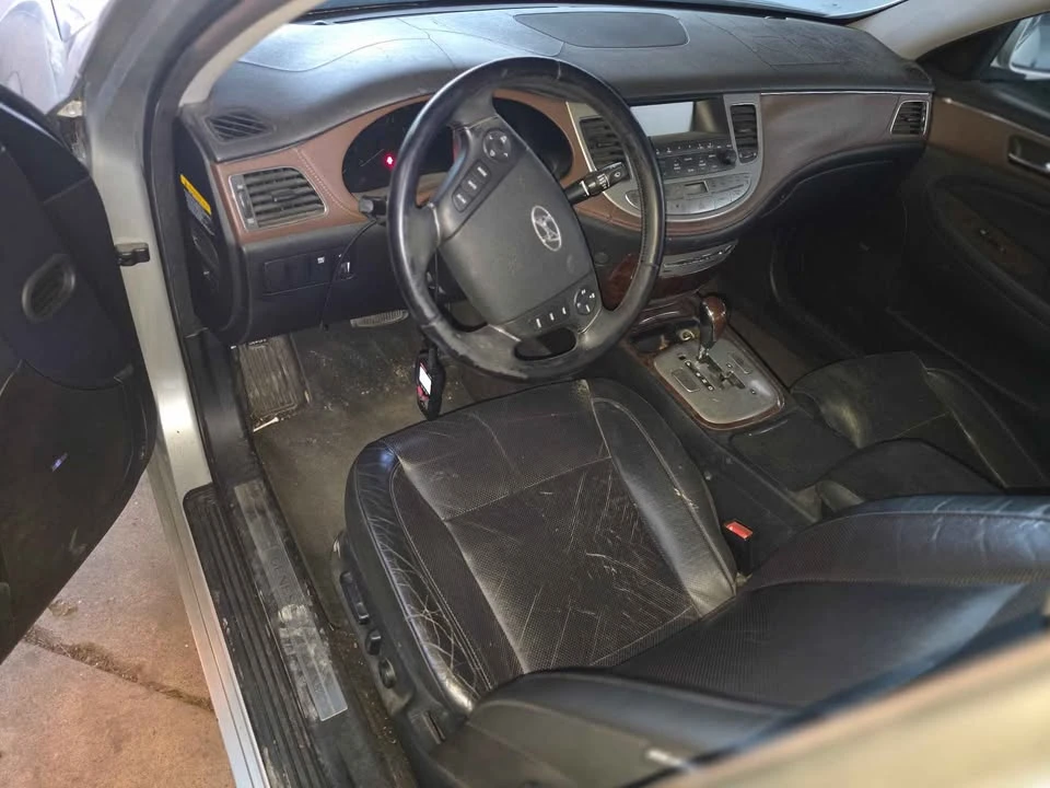 2010 Hyundai Genesis - Image 3 of 16