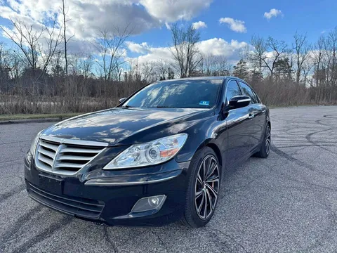 2010 Hyundai Genesis 3.8 Sedan