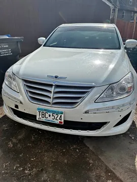 2010 Hyundai Genesis 3.8 Sedan