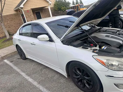 2010 Hyundai Genesis 3.8 Sedan