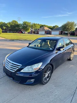 2010 Hyundai Genesis 3.8 Sedan