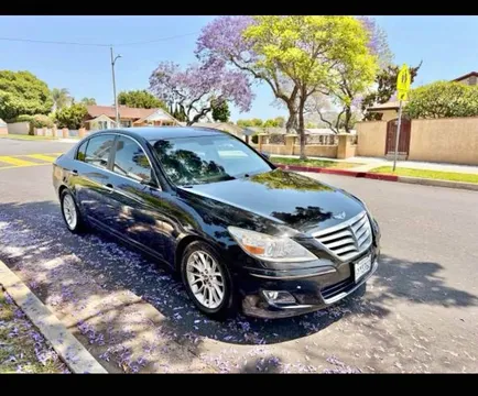 2010 Hyundai Genesis 3.8 Sedan
