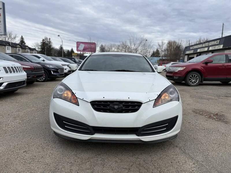 2010 Hyundai Genesis - Image 2 of 10