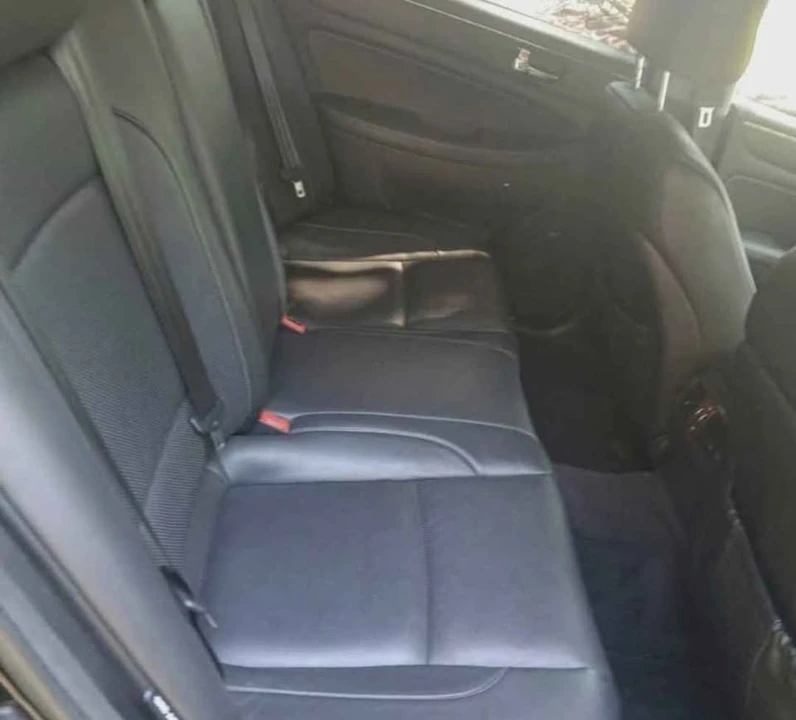 2010 Hyundai Genesis - Image 3 of 7