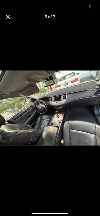 2010 Hyundai Genesis - Image 3 of 5